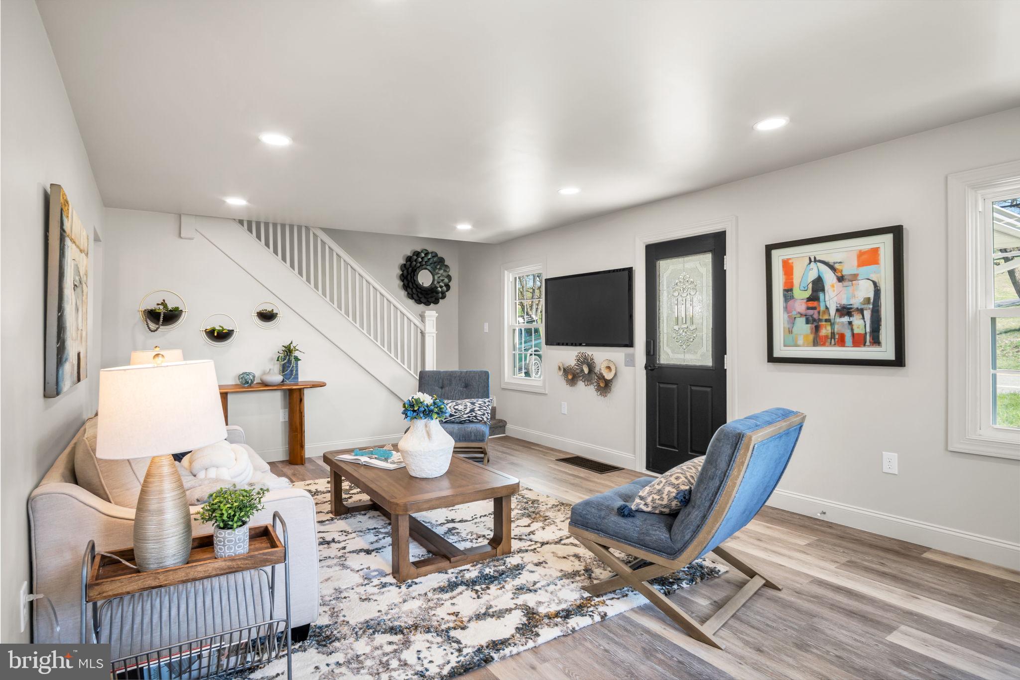 6580 Spring Road Shermans Dale, PA 17090 - Photo 6 of 37 Bright and inviting living space.
