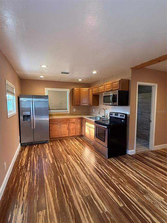 1712 Cheyenne Street Sarasota, FL 34231 - Photo 17 of 33