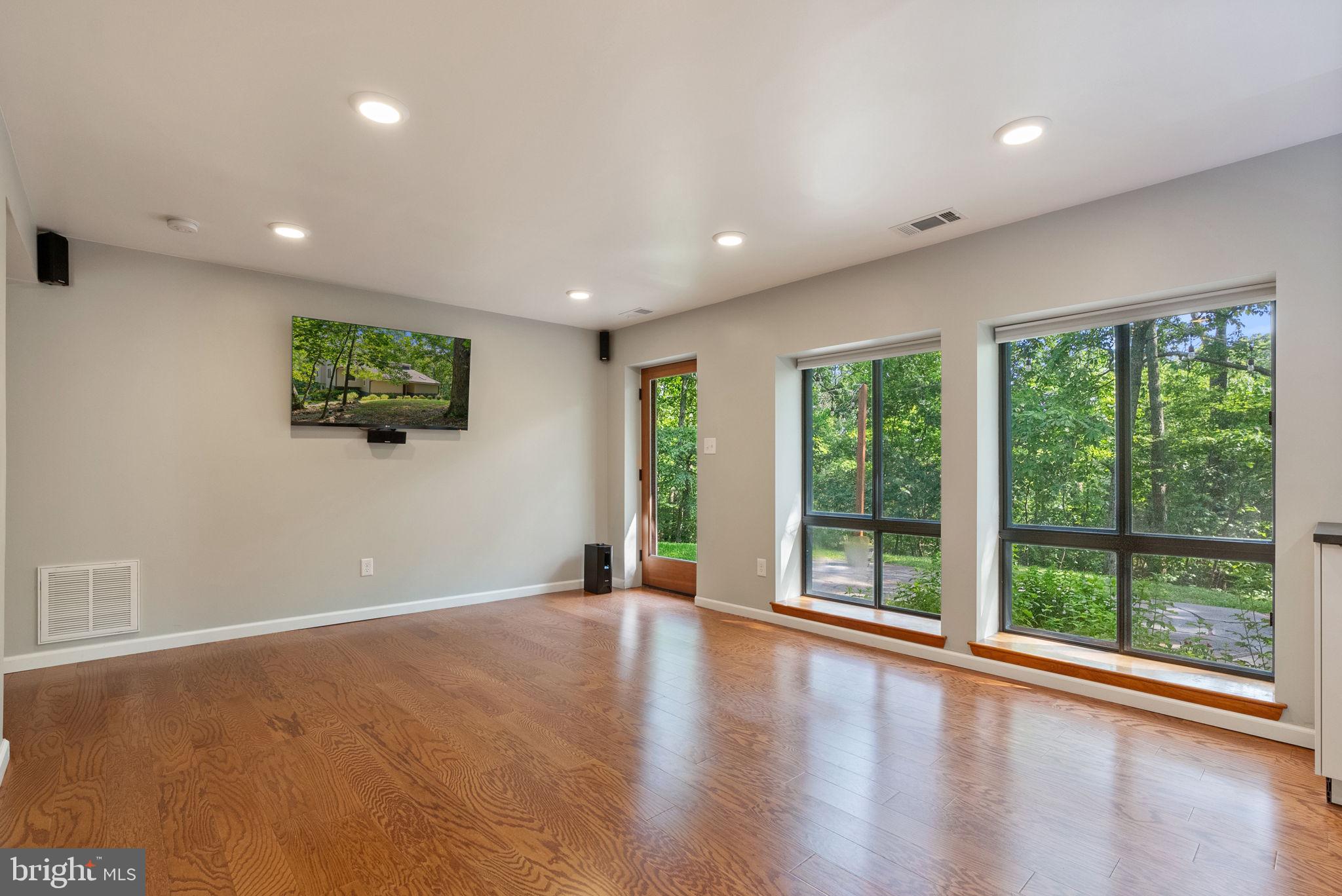 39368 Longhill Lane Aldie, VA 20105 - Photo 37 of 96