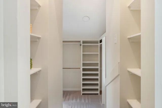 $5,000 | 39368 Longhill Lane, Aldie, VA 20105