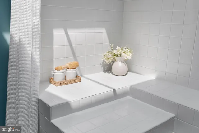 $5,000 | 39368 Longhill Lane, Aldie, VA 20105