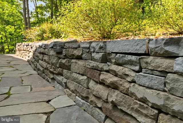 $5,000 | 39368 Longhill Lane, Aldie, VA 20105