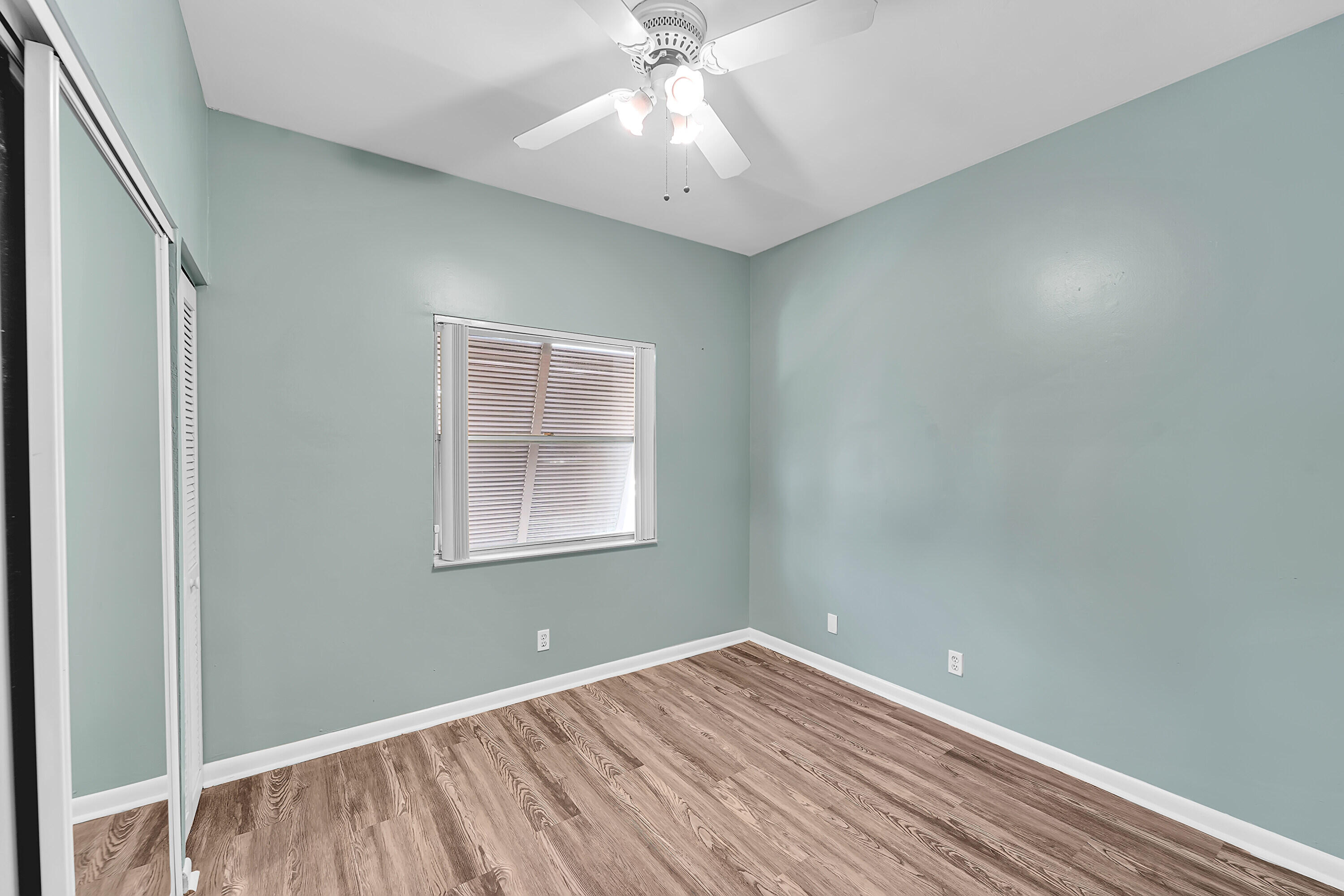 100 East Hemingway Circle Margate, FL 33063 - Photo 12 of 25 08_1 (11)