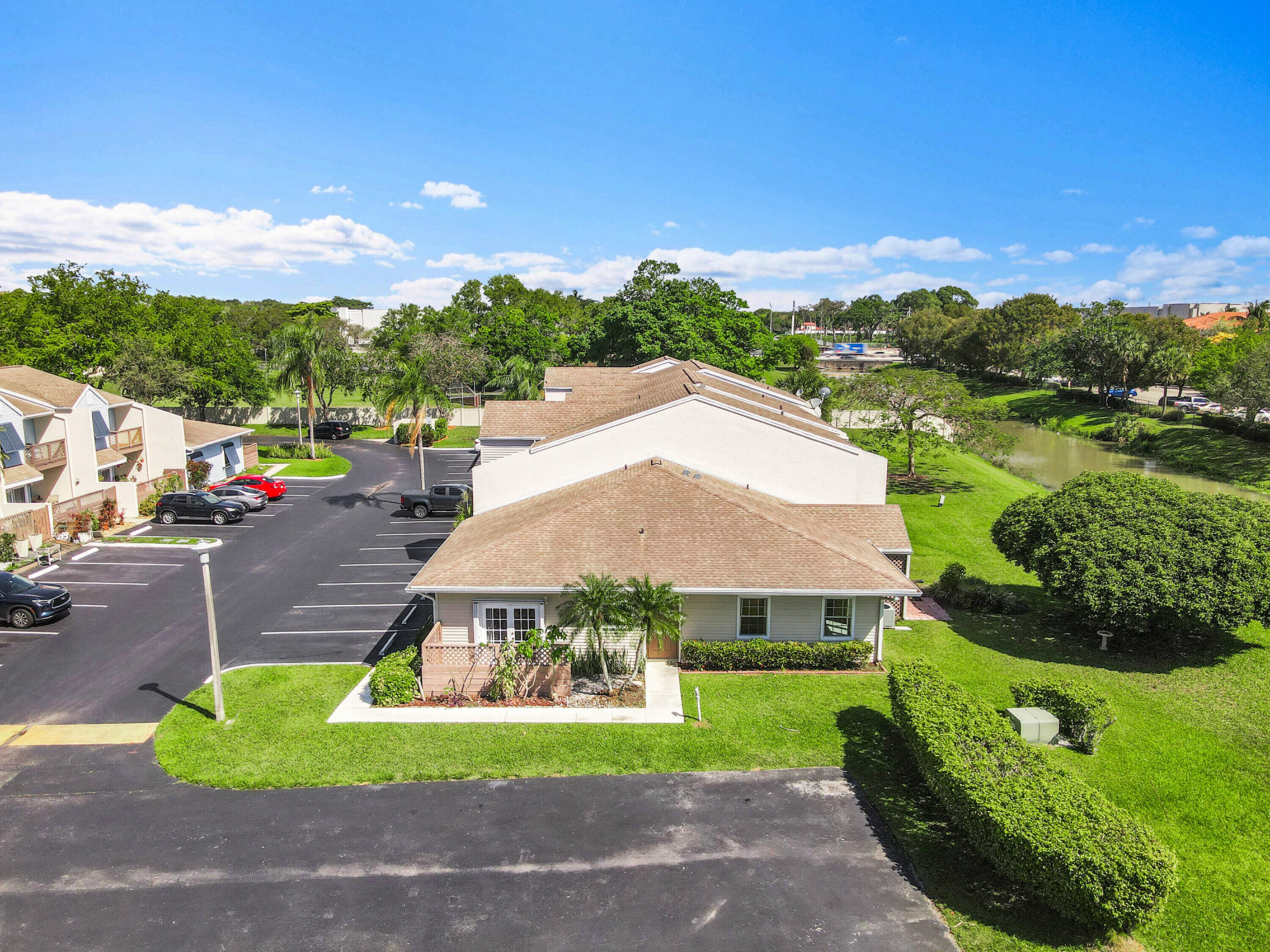 100 East Hemingway Circle Margate, FL 33063 - Photo 20 of 25 25_01_1 (28)