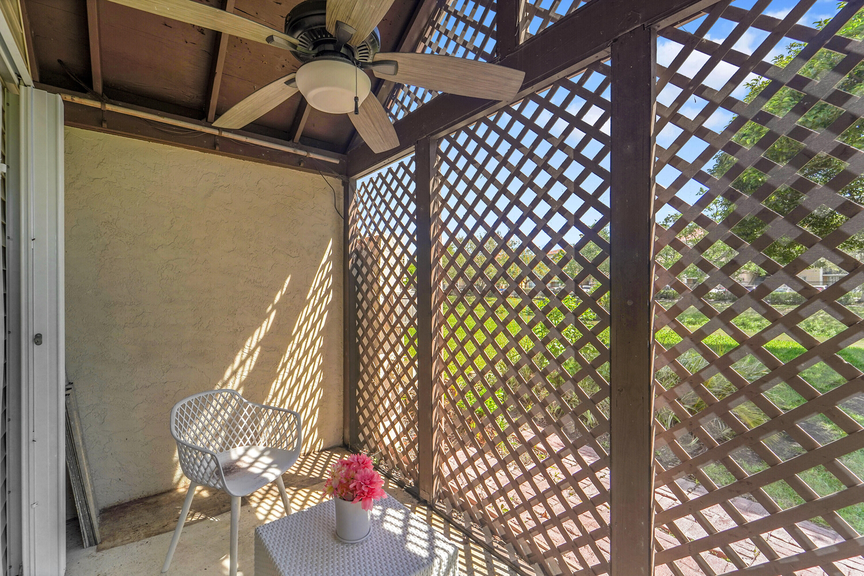 100 East Hemingway Circle Margate, FL 33063 - Photo 7 of 25 20_1 (23)