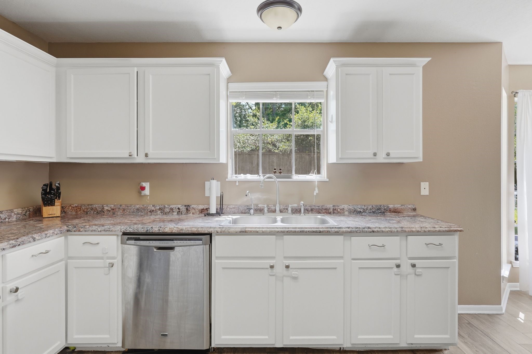 24810 Butterwick Drive Spring, TX 77389 - Photo 8 of 34