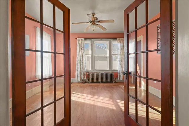 $309,000 | 107 Wayne Street, Warwick, RI 02889