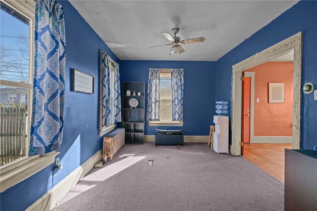 107 Wayne Street Warwick, RI 02889 - Photo 14 of 33