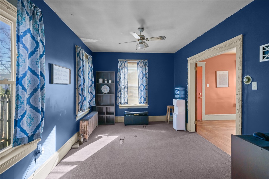 107 Wayne Street Warwick, RI 02889 - Photo 15 of 33