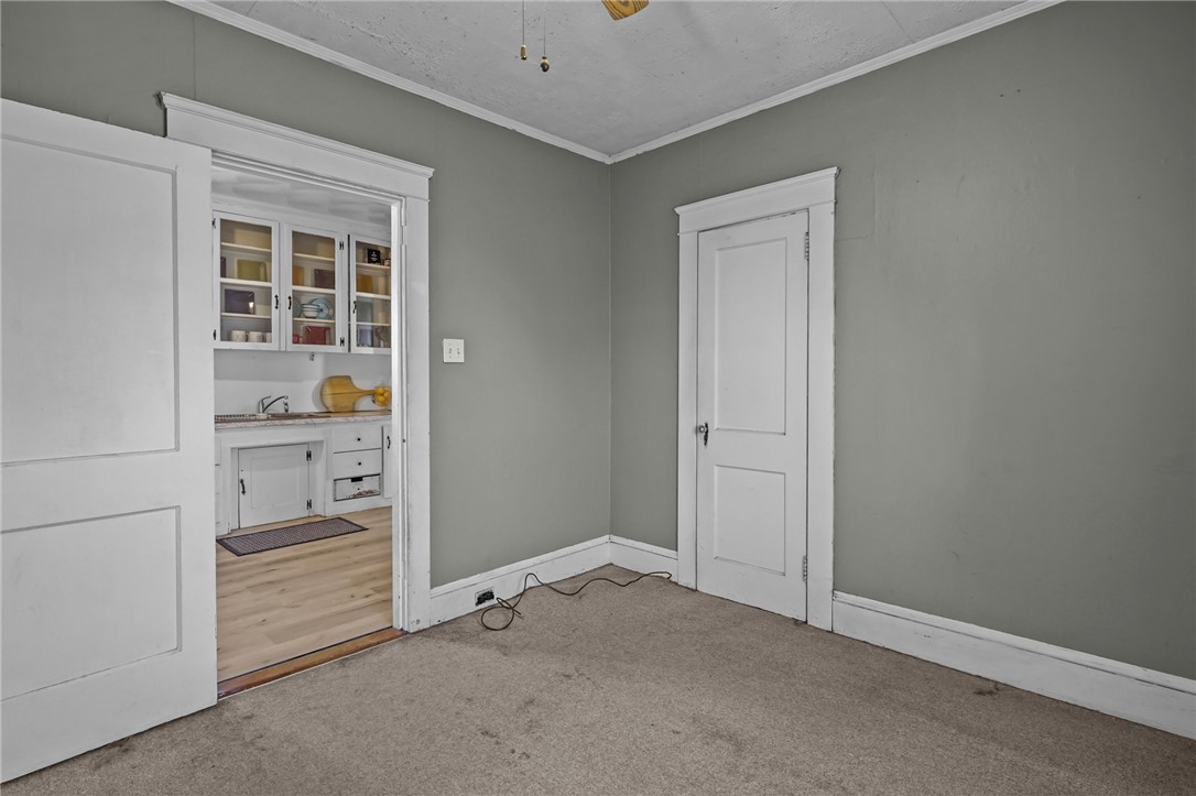 107 Wayne Street Warwick, RI 02889 - Photo 28 of 33