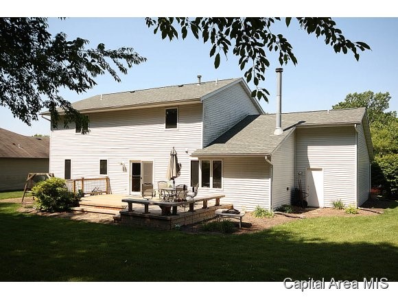 520 Missionary Ridge Drive Springfield, IL 62711 - Photo 3 of 24