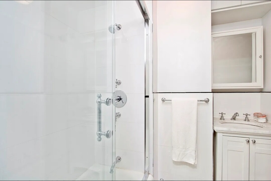 22 Grove Street, Unit 5C Manhattan, NY 10014 - Photo 4 of 5