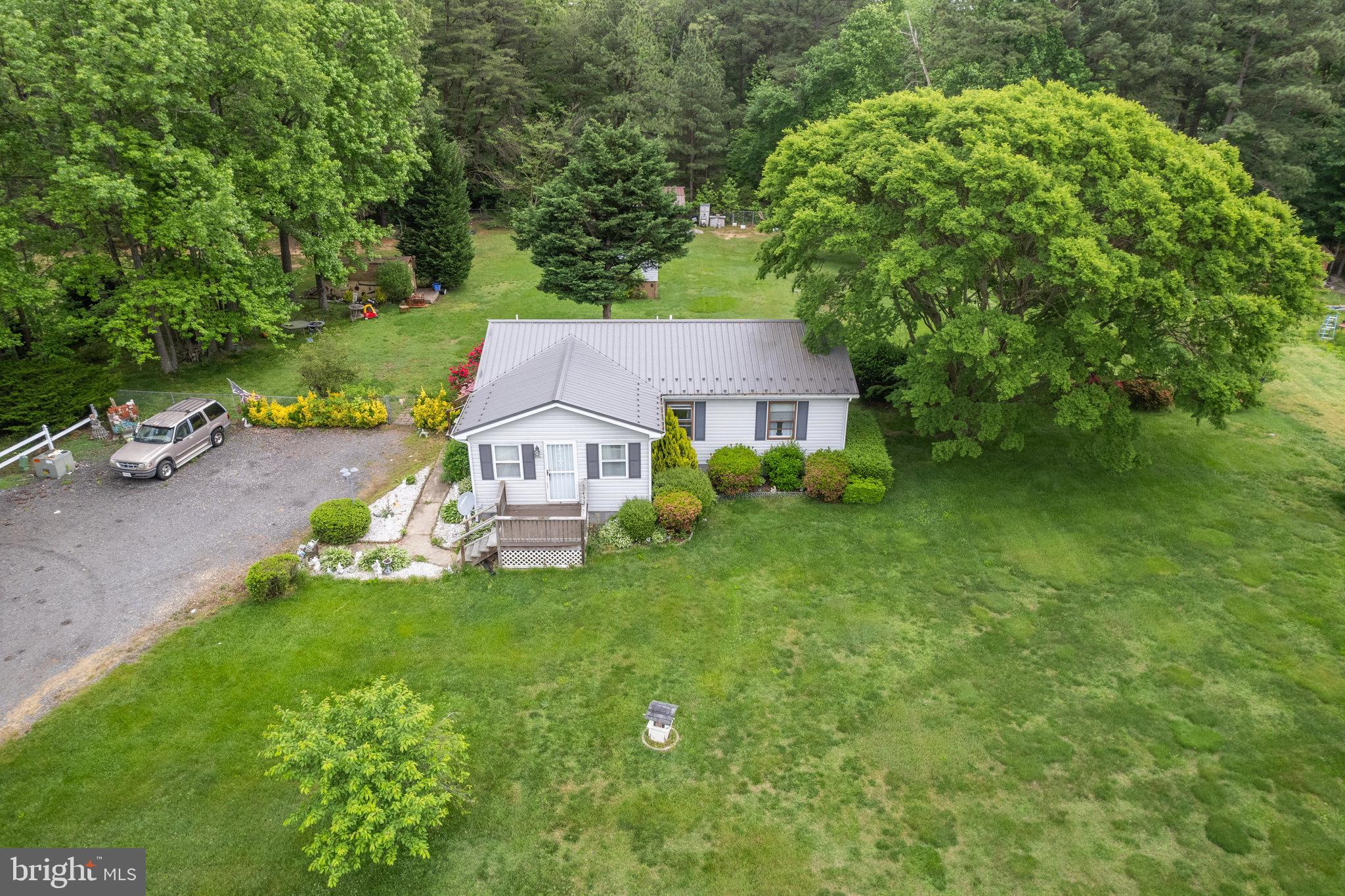 31450 Point Lookout Road Mechanicsville, MD 20659 - Photo 5 of 39 Gallery Image 5