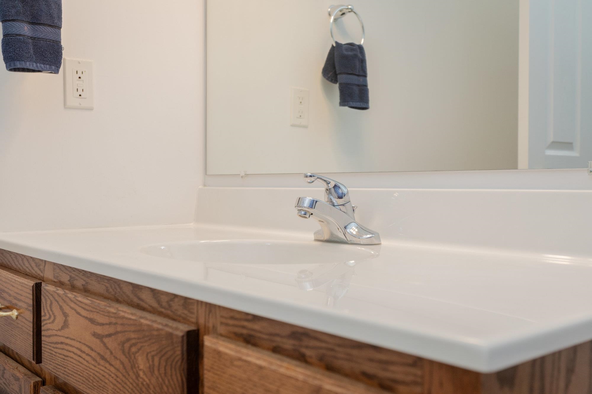490 Leola Loop Stanley, VA 22851 - Photo 22 of 44 a bathroom with a bathtub and sink