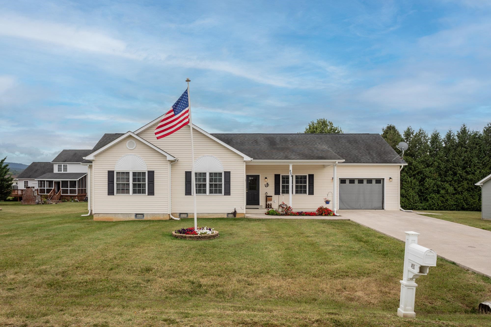 490 Leola Loop Stanley, VA 22851 - Photo 30 of 44 a front view of house with yard and green space