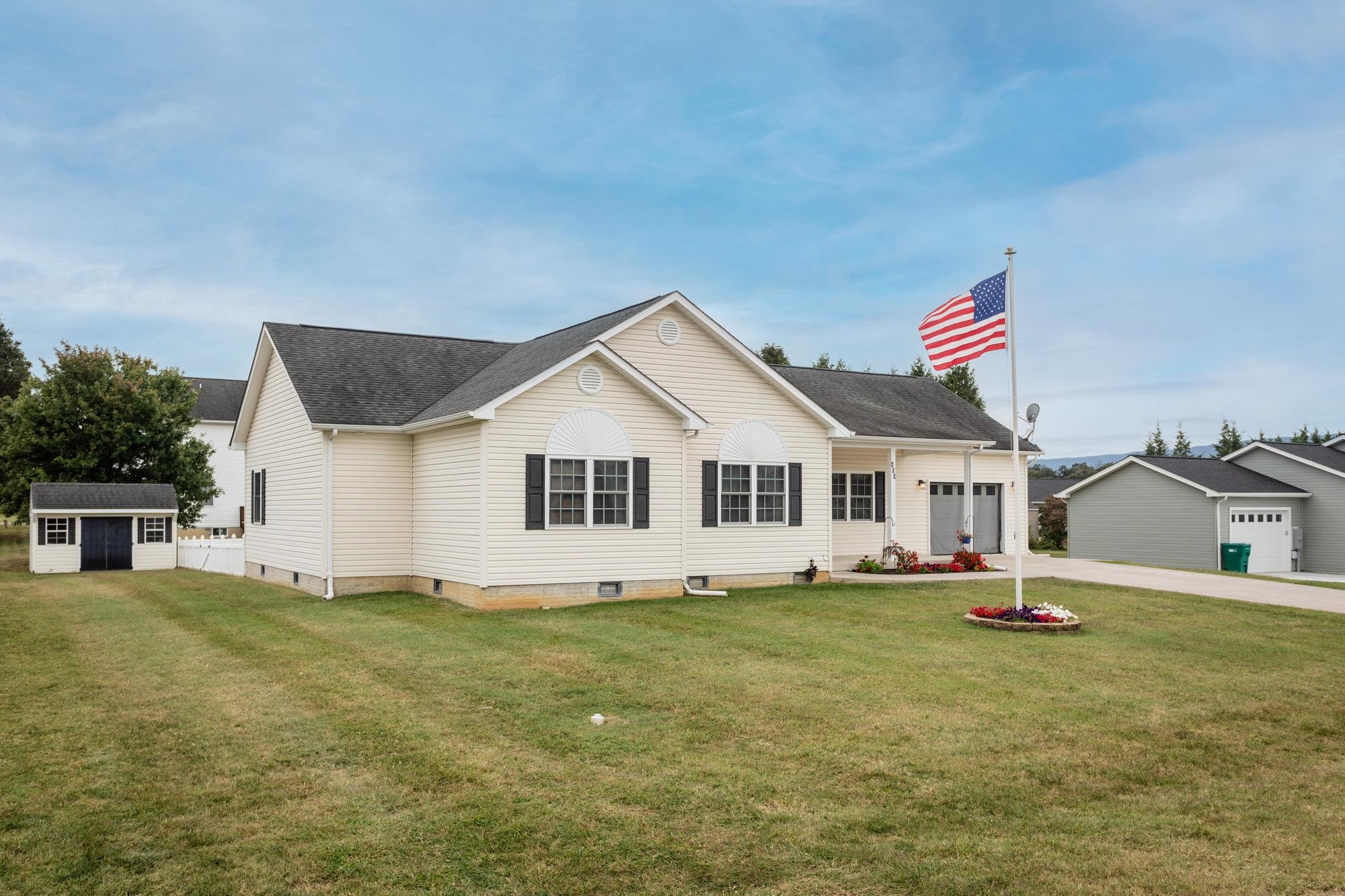 490 Leola Loop Stanley, VA 22851 - Photo 31 of 44 a front view of a house with a yard
