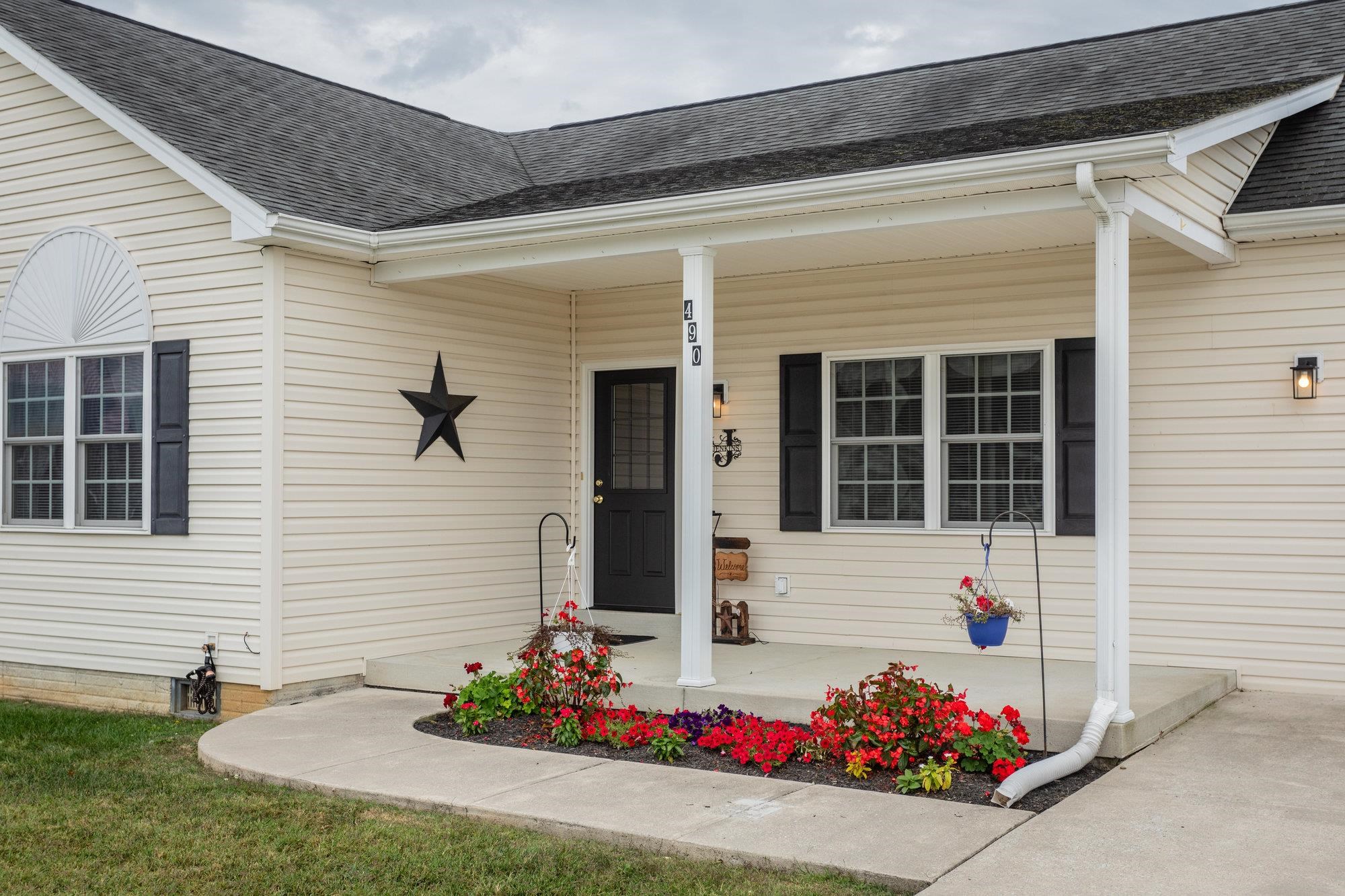 490 Leola Loop Stanley, VA 22851 - Photo 34 of 44 a front view of a house with a yard
