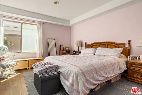 $975,000 | 8238 West Manchester Avenue, Unit 108, Playa del Rey, CA 90293