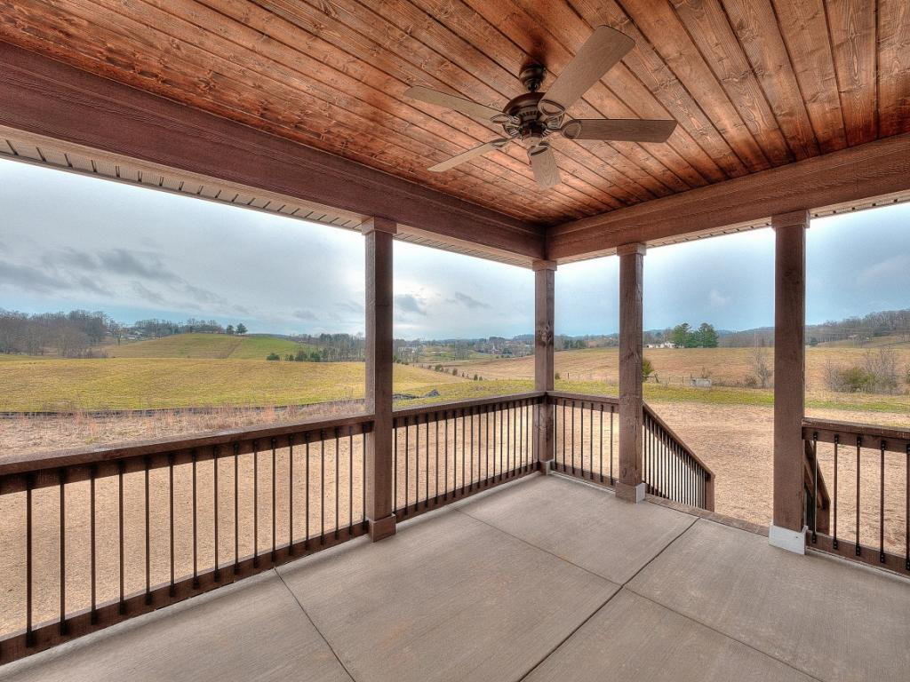 124 Rhetts Way Jonesborough, TN 37659 - Photo 34 of 36 Photo 34