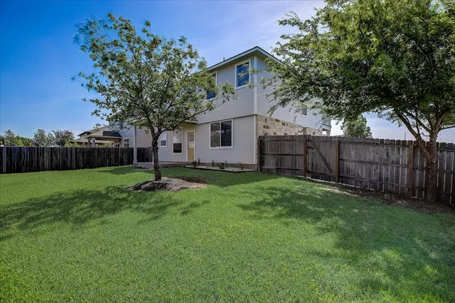 $2,100 | 12300 Dwight Eisenhower Street, Manor, TX 78653