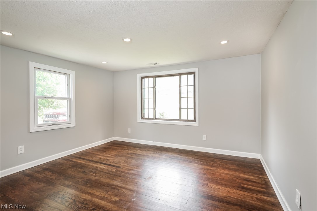 9739 Hoose Road Mentor, OH 44060 - Photo 17 of 20 Gallery Image 17