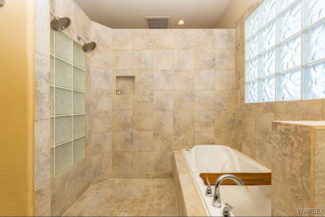 3742 Mountain View Road Bullhead City, AZ 86442 - Photo 28 of 62 Bathroom