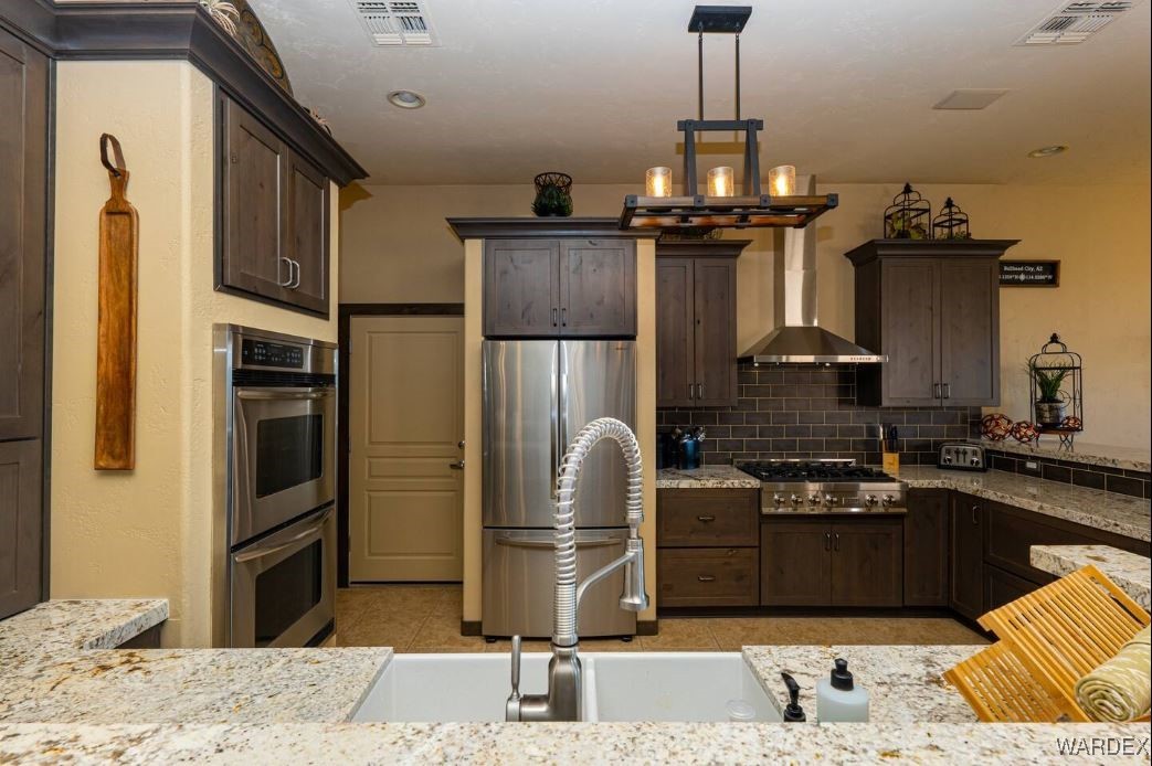3742 Mountain View Road Bullhead City, AZ 86442 - Photo 5 of 62 Kitchen