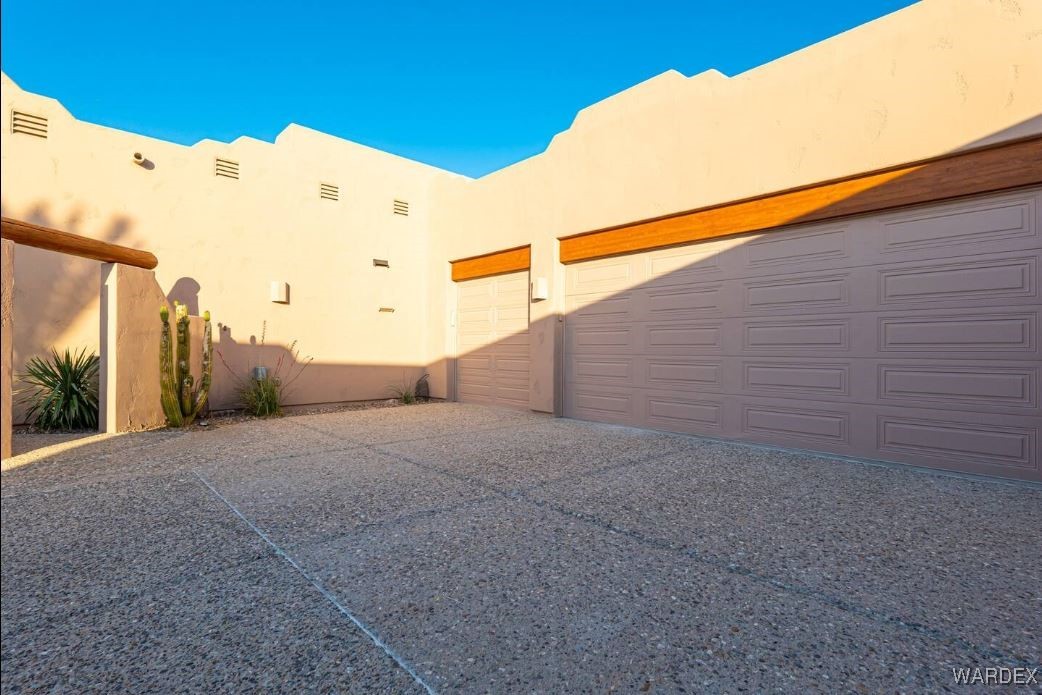 3742 Mountain View Road Bullhead City, AZ 86442 - Photo 61 of 62 Garage