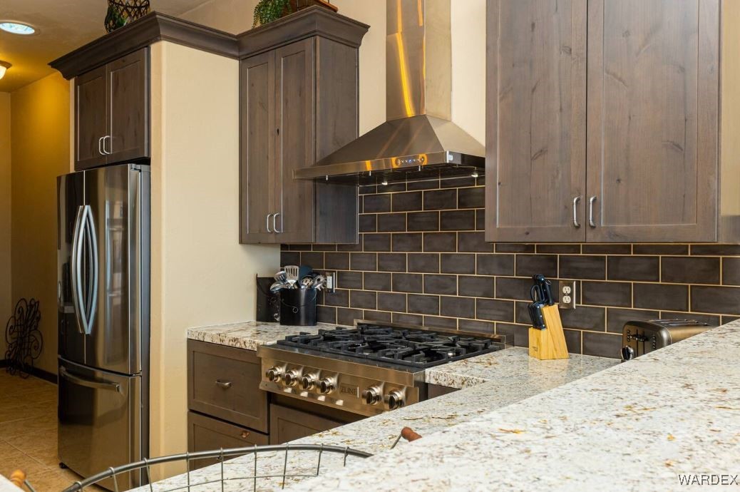 3742 Mountain View Road Bullhead City, AZ 86442 - Photo 8 of 62 Kitchen