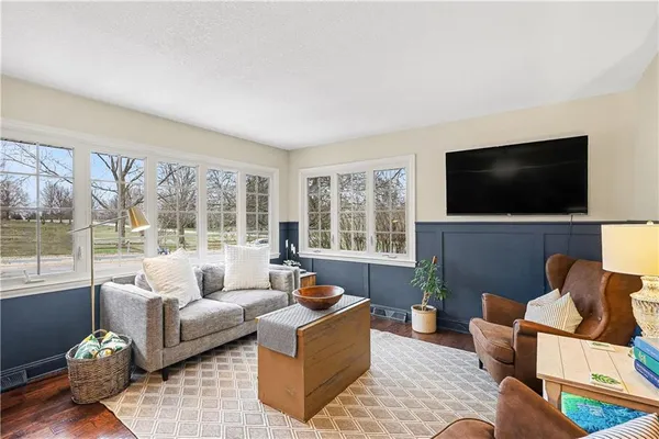 $675,000 | 15226 Country Lane, Kearney, MO 64060