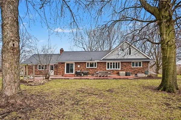 $675,000 | 15226 Country Lane, Kearney, MO 64060