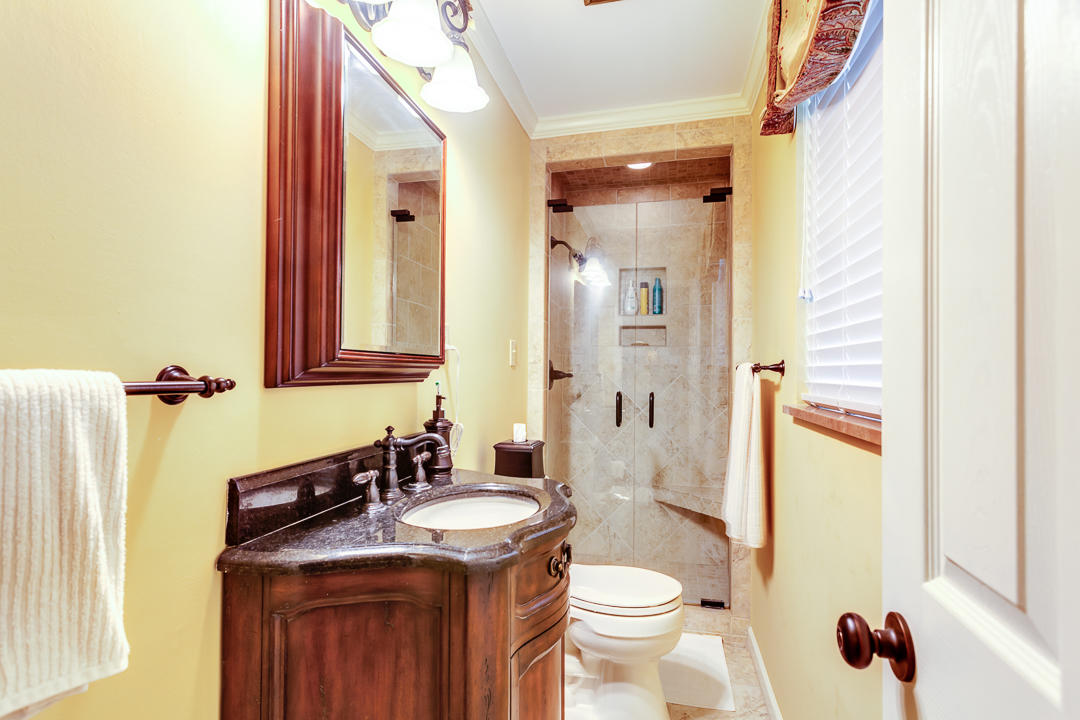 912 Eagle Bend Road Clinton, TN 37716 - Photo 23 of 40 025190605-1-912EagleBendRdClintonTN-SCRE