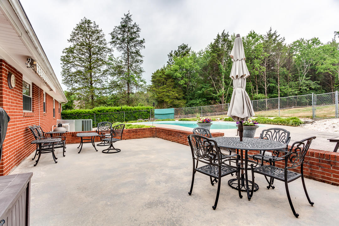 912 Eagle Bend Road Clinton, TN 37716 - Photo 33 of 40 035190605-1-912EagleBendRdClintonTN-SCRE