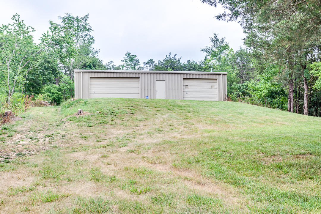 912 Eagle Bend Road Clinton, TN 37716 - Photo 37 of 40 043190605-1-912EagleBendRdClintonTN-SCRE