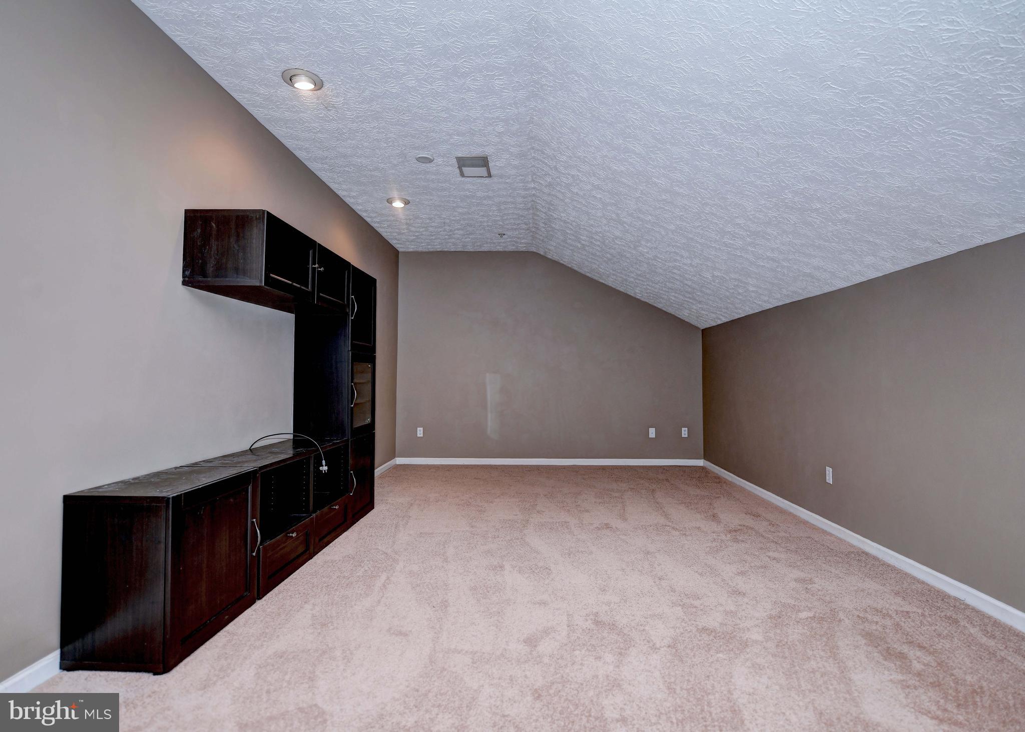 4998 Brightleaf Court, Unit 4998 Rosedale, MD 21237 - Photo 17 of 32 Gallery Image 17
