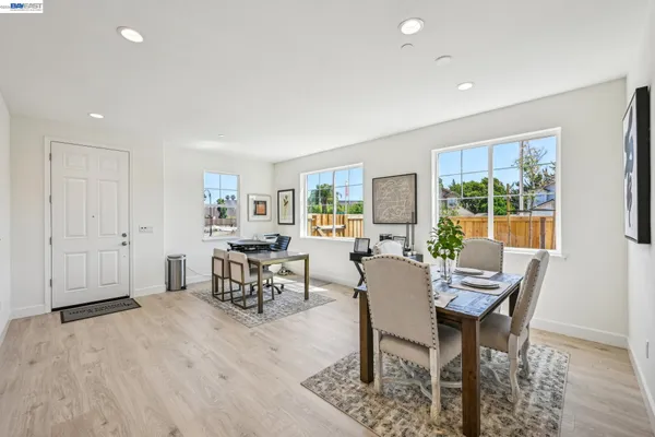 $749,000 | 101 Crk Vw Circle, Fairfield, CA 94533