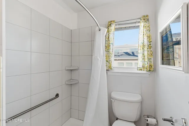 $295,000 | 7 Nebraska Drive, Unit 153, Matawan, NJ 07747