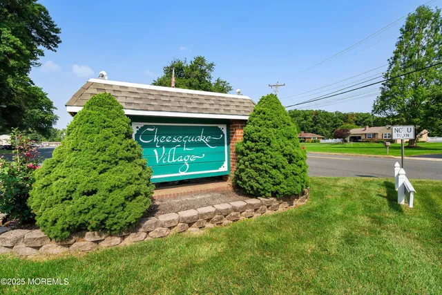 $295,000 | 7 Nebraska Drive, Unit 153, Matawan, NJ 07747