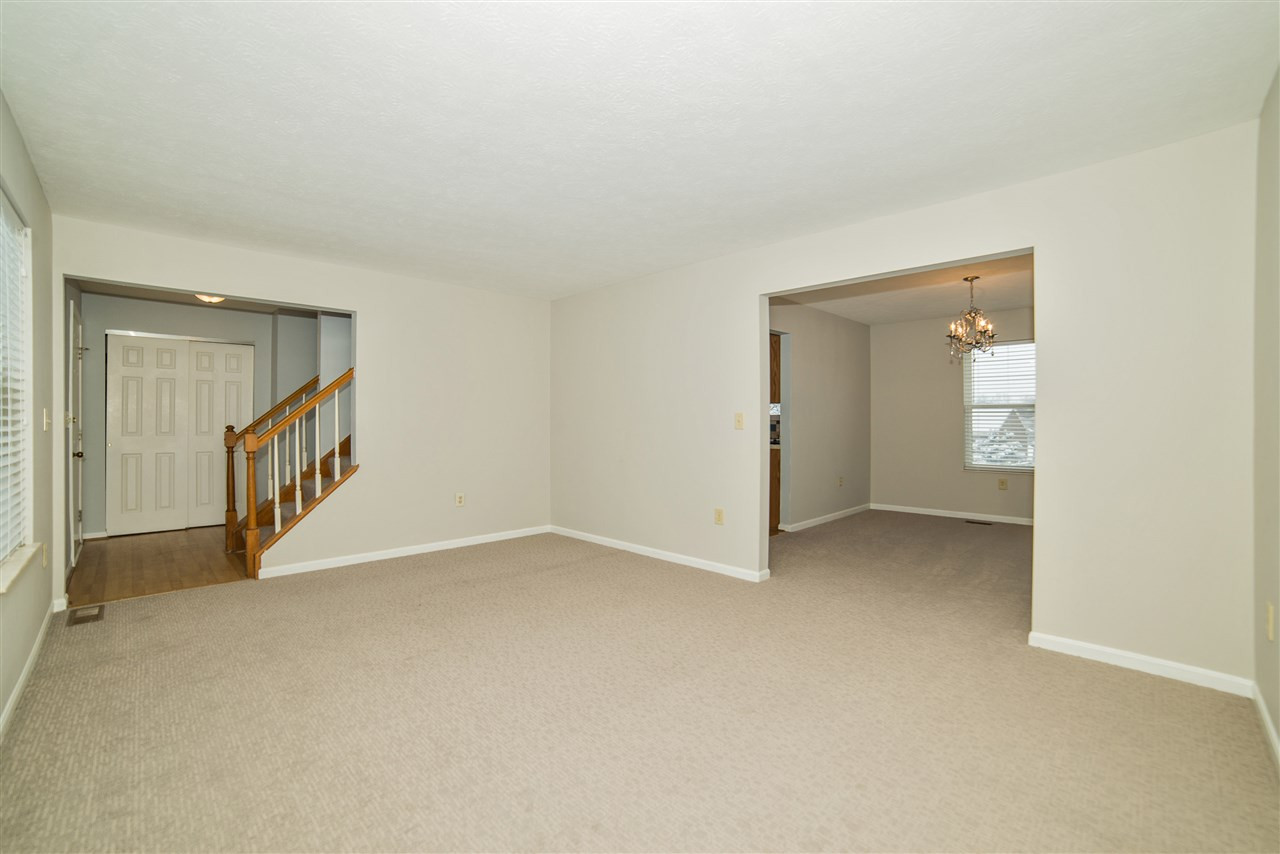 1419 Cayton Road Florence, KY 41042 - Photo 3 of 25 Gallery Image 3