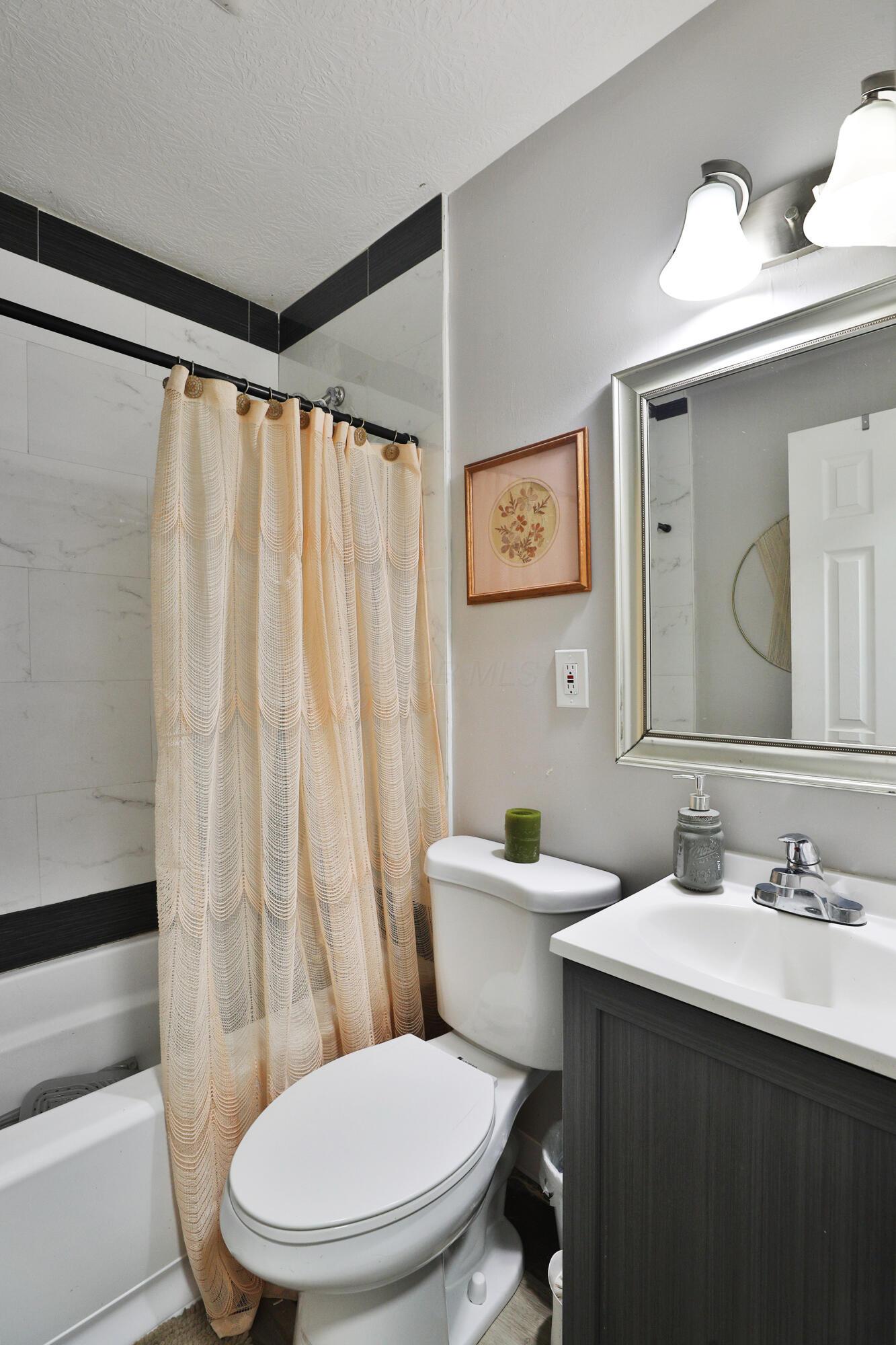 3216 Howey Road Columbus, OH 43224 - Photo 30 of 36 3216-Howey-25