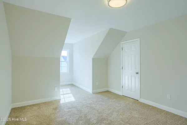 $304,900 | 213 Sandpiper Place, Sneads Ferry, NC 28460
