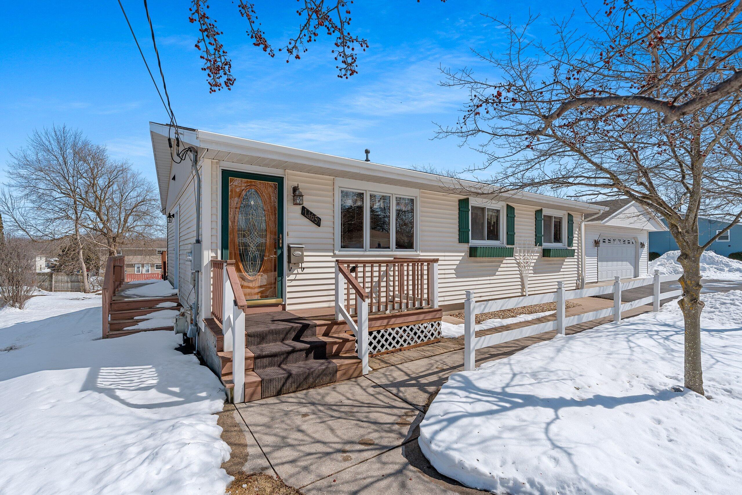 1465 North 8th Street Manitowoc, WI 54220 - Photo 41 of 55 _DSC2562.jpg-SMALL