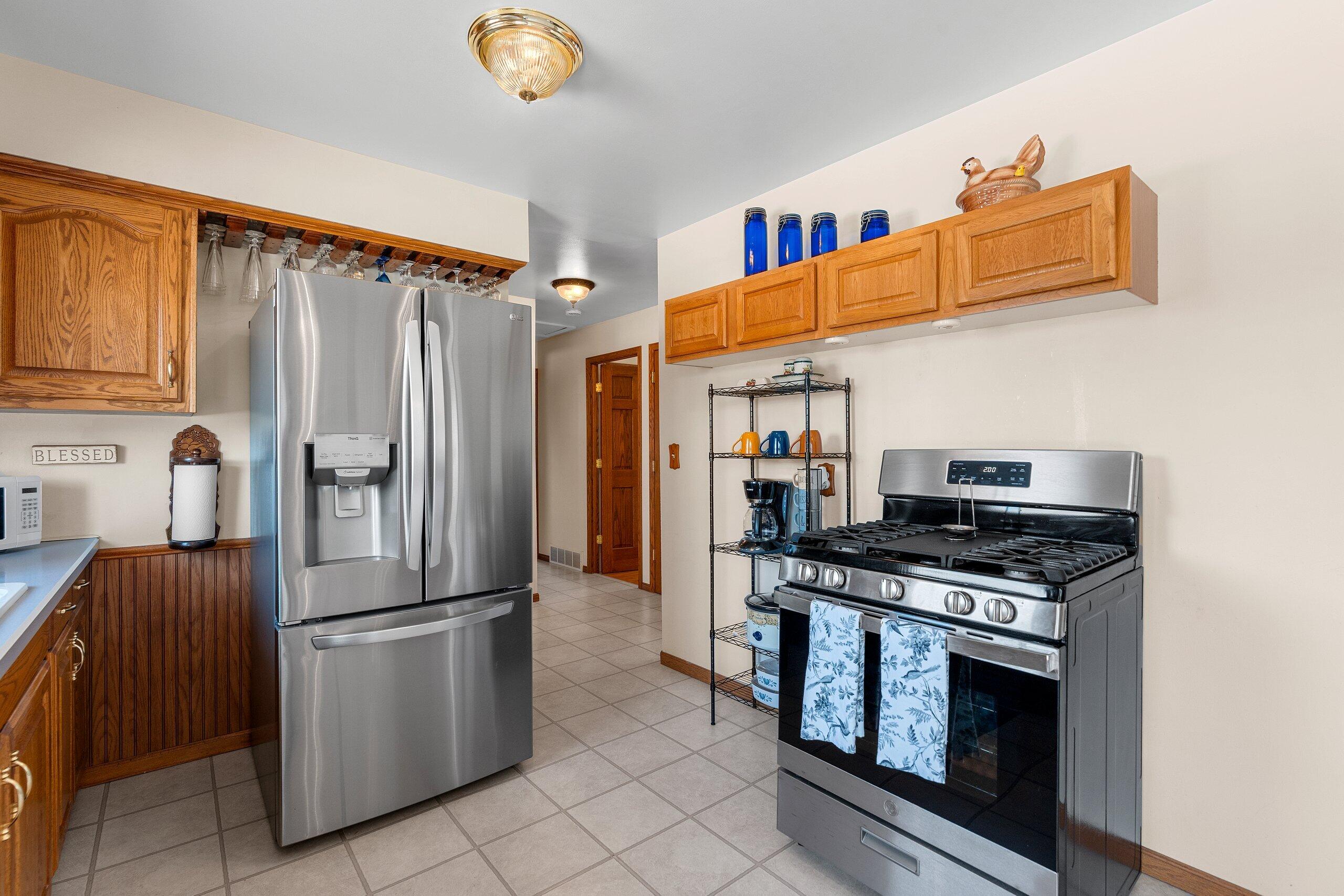 1465 North 8th Street Manitowoc, WI 54220 - Photo 9 of 55 _DSC2493.jpg-SMALL