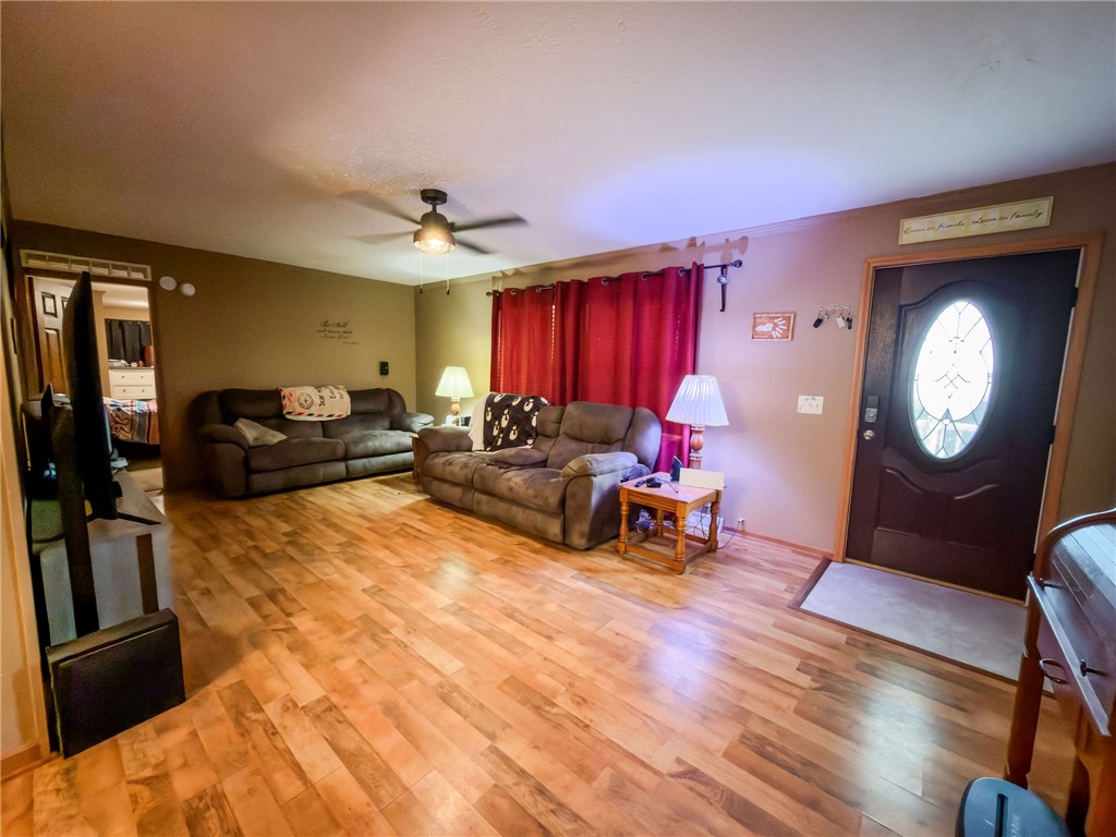 204 West Pine Street Calhoun, IL 62419 - Photo 5 of 46