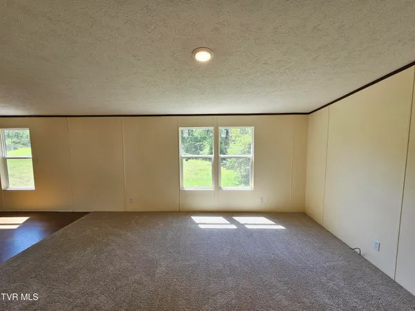 $230,000 | 1770 Highway 91, Elizabethton, TN 37643