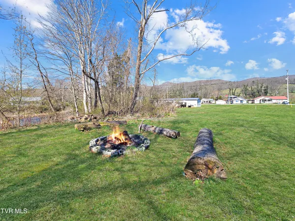 $230,000 | 1770 Highway 91, Elizabethton, TN 37643