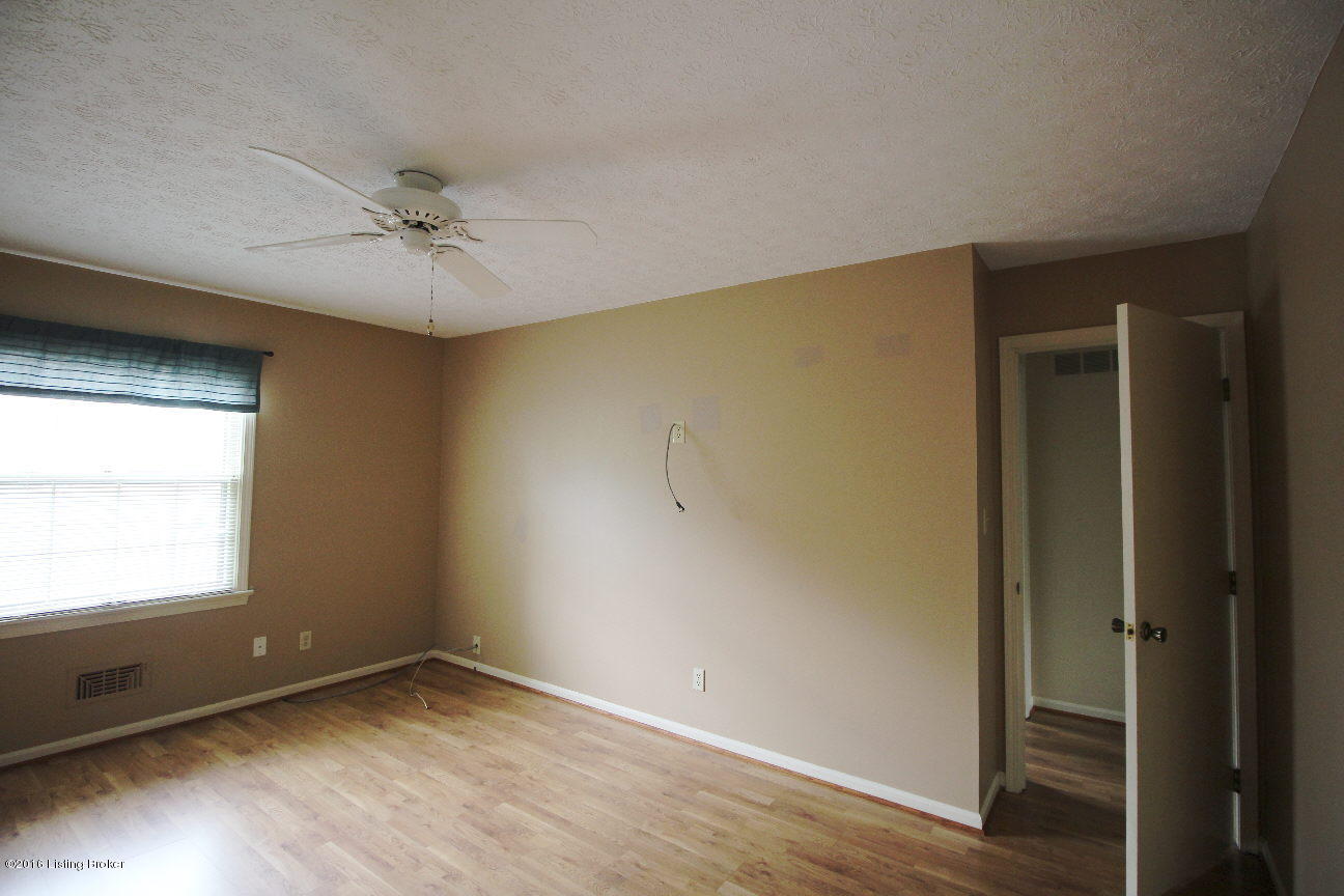 10203 St Rene Road Jeffersontown, KY 40299 - Photo 16 of 24 BEDROOM 3 HAS CEILING FAN