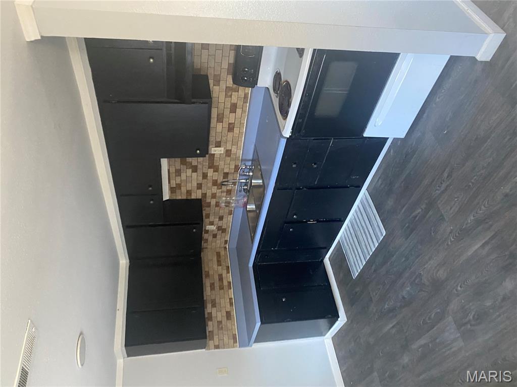 3600 Falling Springs Road Cahokia, IL 62206 - Photo 28 of 28