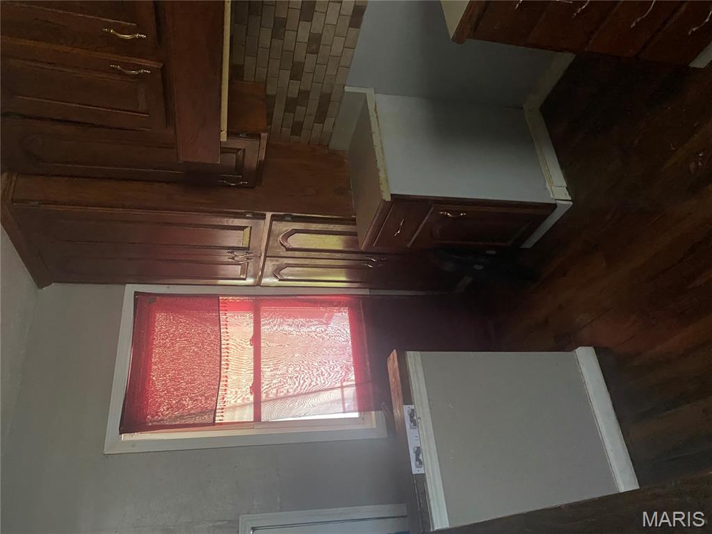 3600 Falling Springs Road Cahokia, IL 62206 - Photo 10 of 28