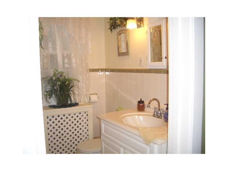 122 Hornaday Road Carrick, PA 15210 - Photo 17 of 24 Full Bath.